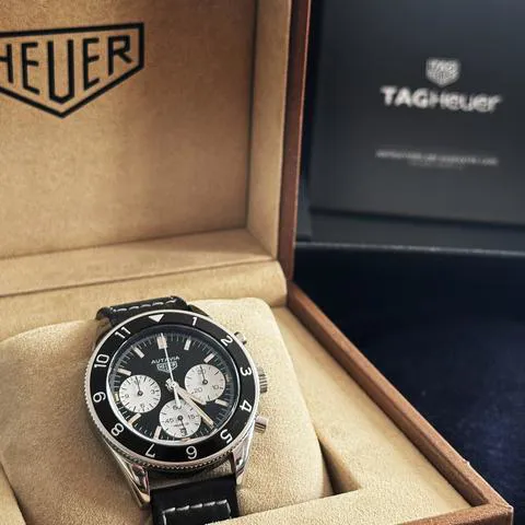 TAG Heuer Autavia CBE2110.BA0687 42mm Stainless steel Black