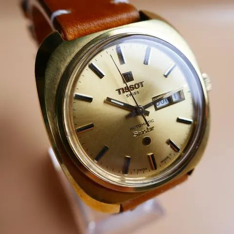 Tissot Seastar 37mm Yellow gold and Stainless steel Gold 4