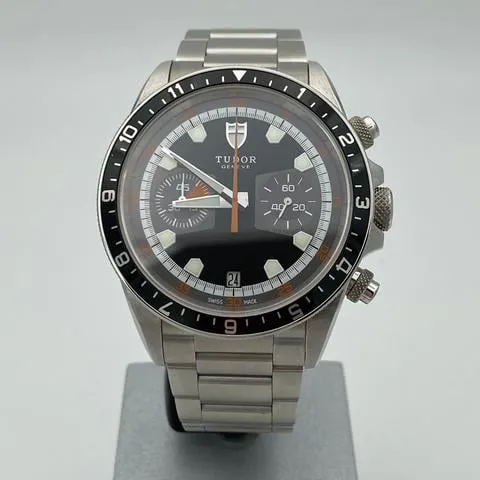 Tudor Heritage Chrono 70330N 42mm Steel Black