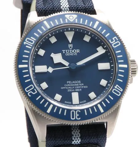 Tudor Pelagos 25707B/24 42mm Titanium Blue 3