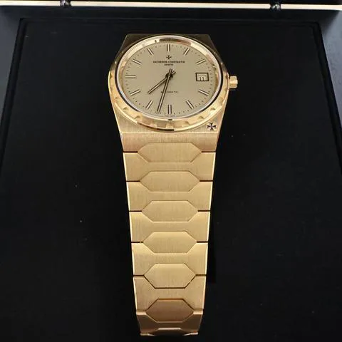 Vacheron Constantin Historiques 4200H/222J-B935 37mm Yellow gold Champagne 9