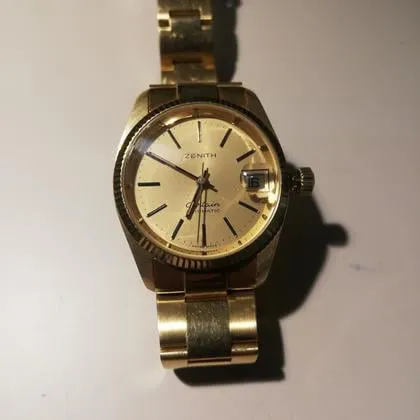 Zenith Captain 18.2310.692/95.M2310 30mm Yellow gold