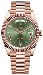 Rolex Day-Date 40 228235-0025 Rose gold Green