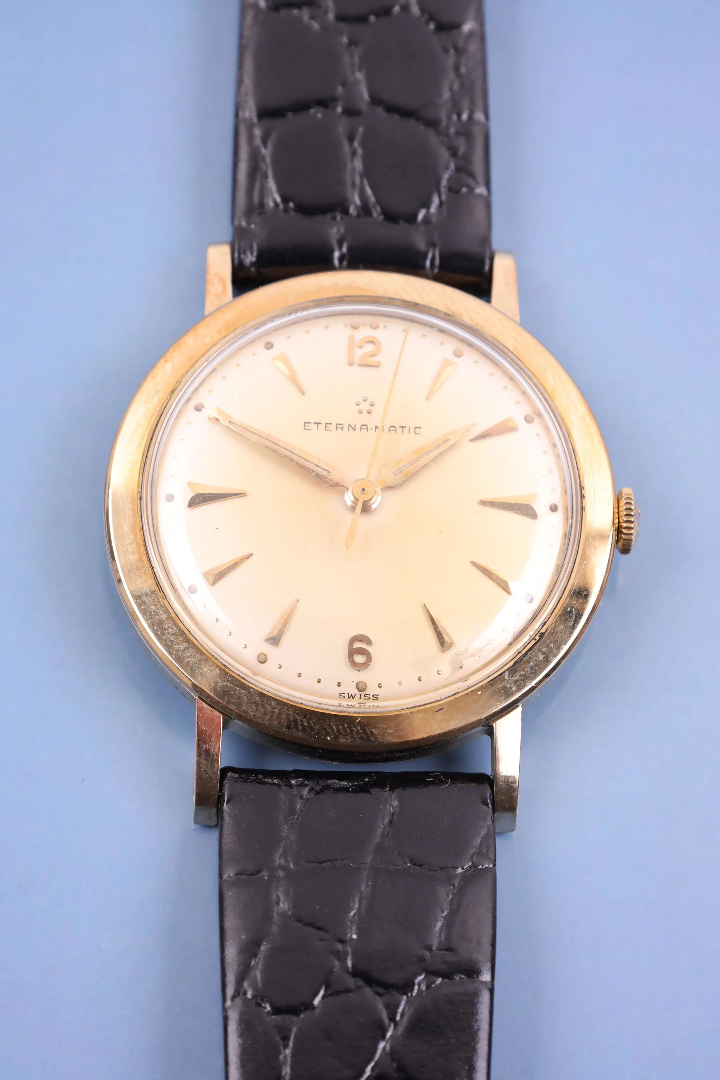 Eterna 34mm Yellow gold Silver