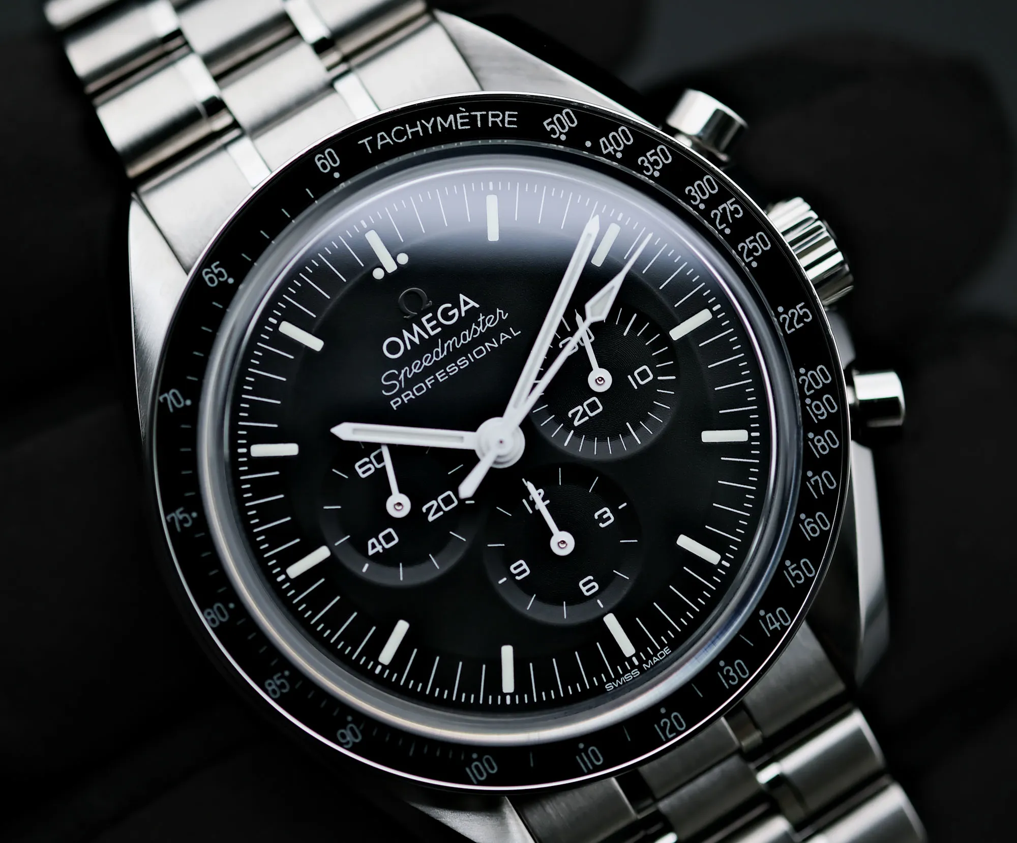 Omega Speedmaster Moon watch 310.30.42.50.01.002 42mm