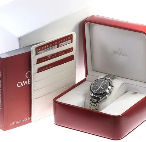 Omega Speedmaster Date 323.30.40.40.06.001 40mm Stainless steel Gray 3