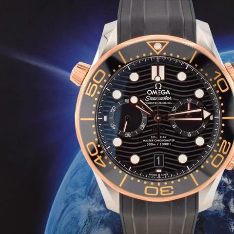 Omega Seamaster Diver 300M 210.22.44.51.01.001 42mm Yellow gold and stainless steel Black