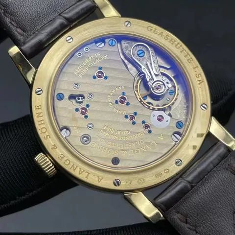 A. Lange & Söhne 1815 233.021 40mm Yellow gold Silver 9