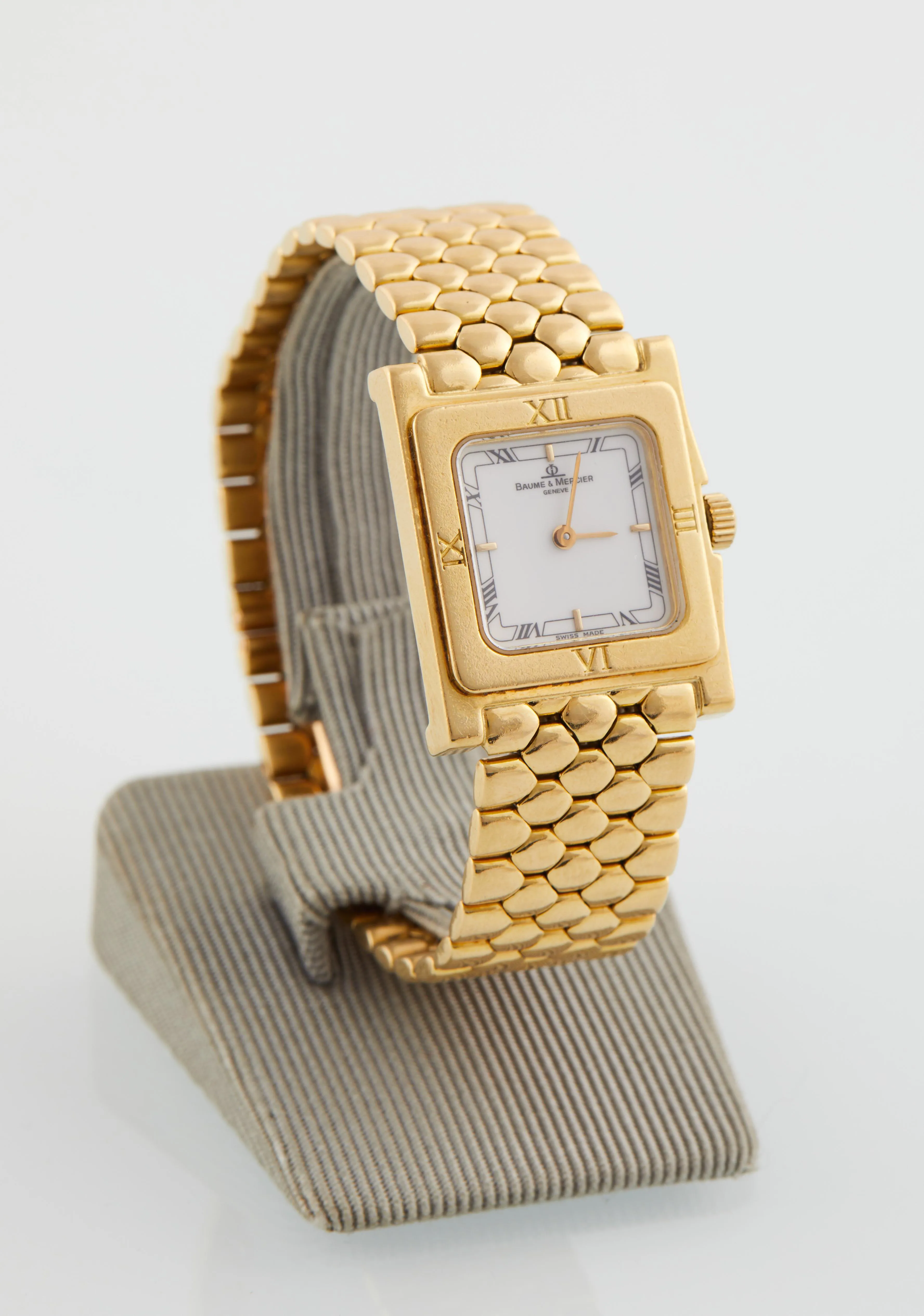 Baume & Mercier 18612 23mm Yellow gold White 1