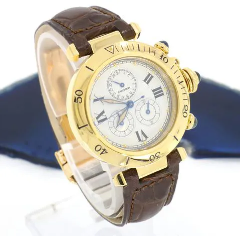 Cartier Pasha 1353-1 36mm Yellow gold White 4