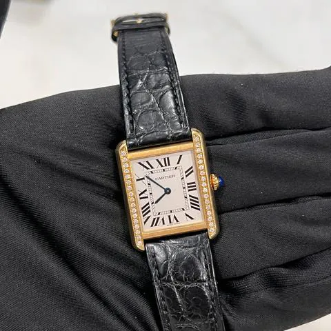 Cartier Tank Solo 2743 24mm Yellow gold White 6