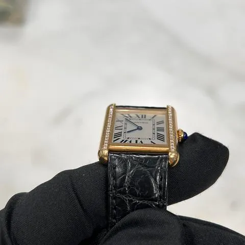 Cartier Tank Solo 2743 24mm Yellow gold White 1
