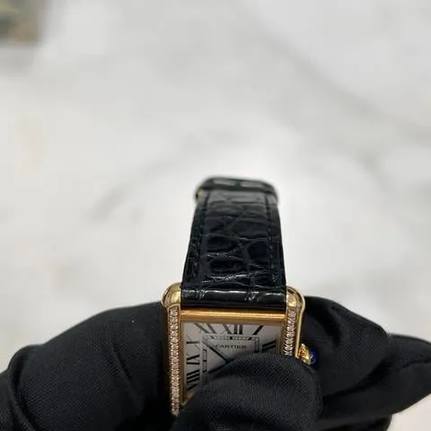 Cartier Tank Solo 2743 24mm Yellow gold White 4