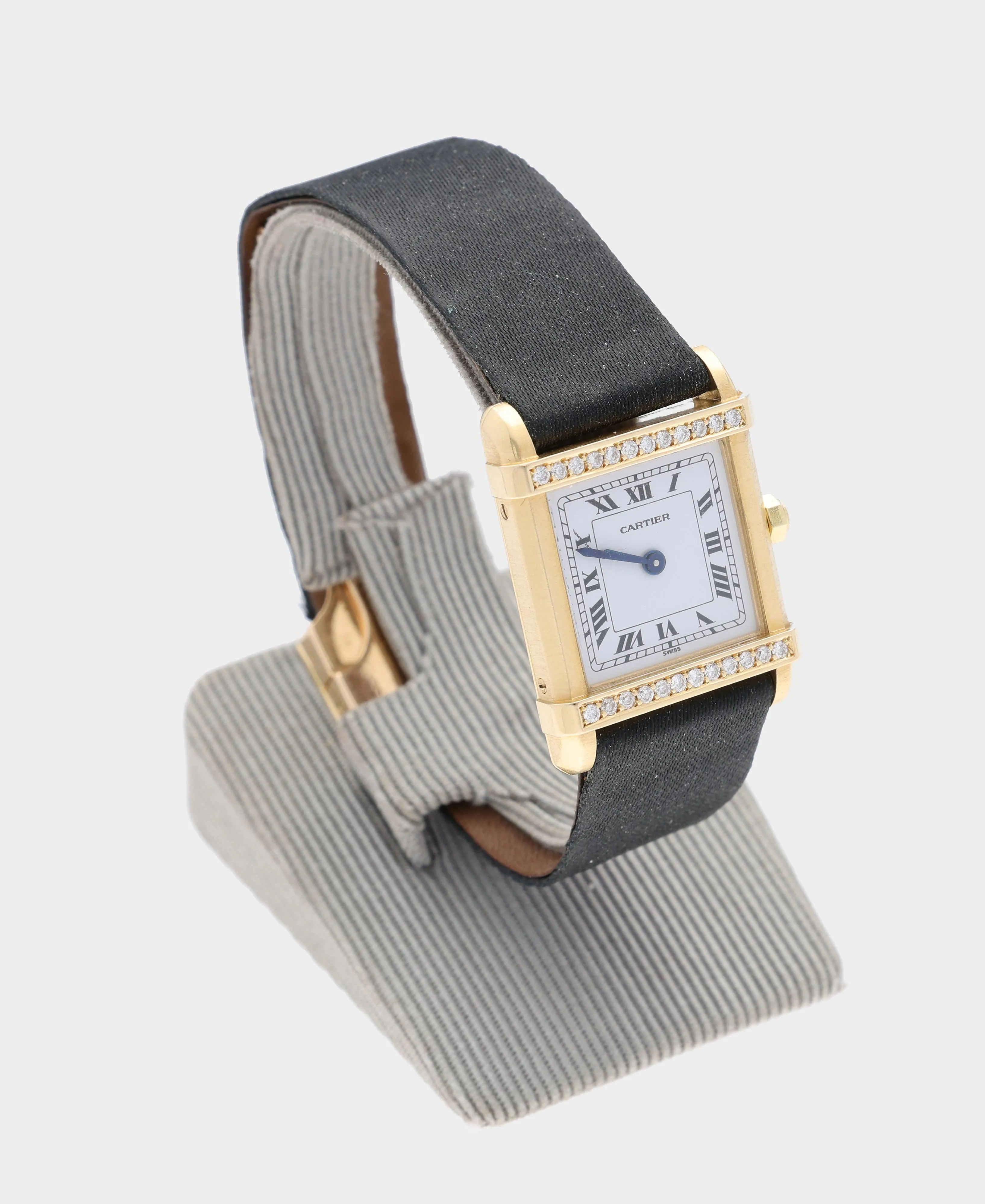 Cartier Tank Chinoise 20mm Yellow gold and Diamond White 1