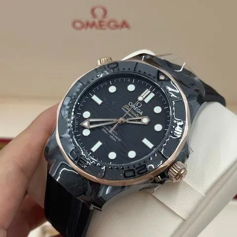 Omega Seamaster Diver 300M 210.62.44.20.01.001 43.5mm Ceramic Black