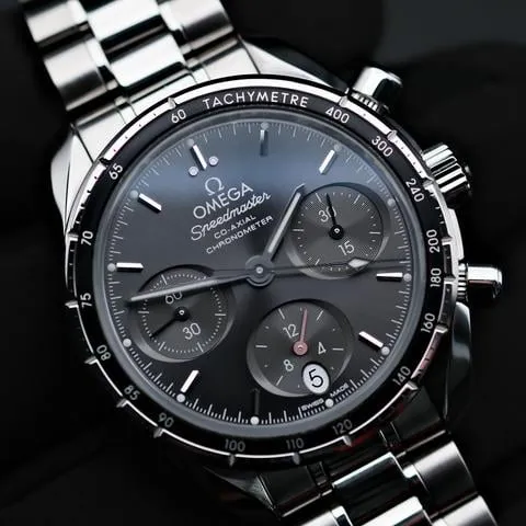 Omega Speedmaster 324.30.38.50.06.001 38mm Stainless steel Gray