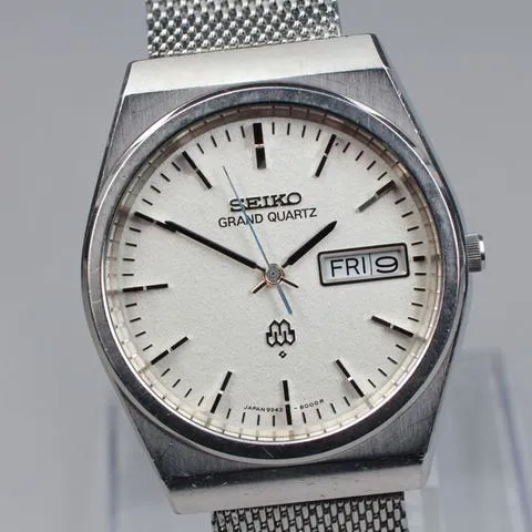 Seiko 9943-8000 26mm Stainless steel White