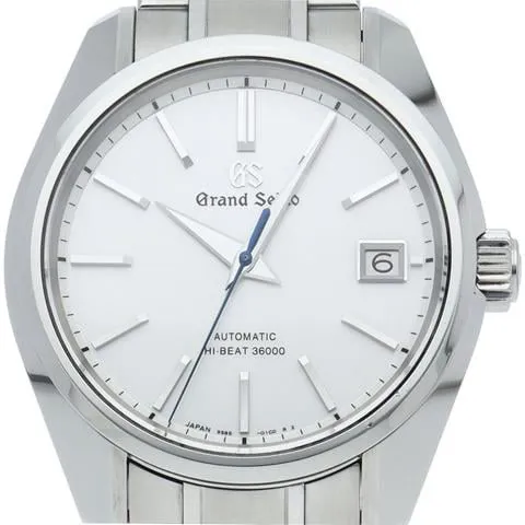 Seiko 40mm Stainless steel Silver