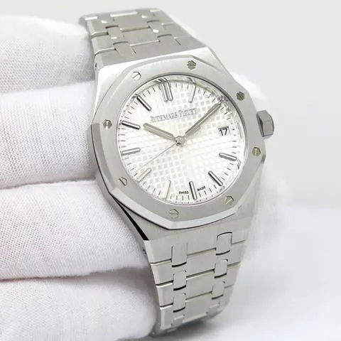 Audemars Piguet Royal Oak 15550ST.OO.1356ST.01 37mm Stainless steel White