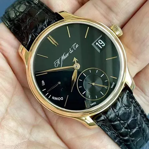 H. Moser & Cie. Endeavour 1341-0102 40.8mm Rose gold Black 4