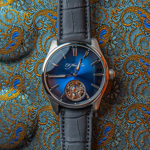 H. Moser & Cie. Pioneer 3804-1201 43mm Stainless steel Blue