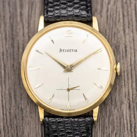 Helvetia 333 35mm Yellow gold Champagne