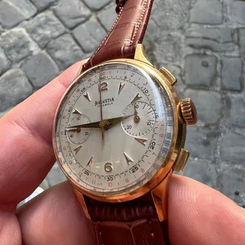 Helvetia 37mm Yellow gold 2