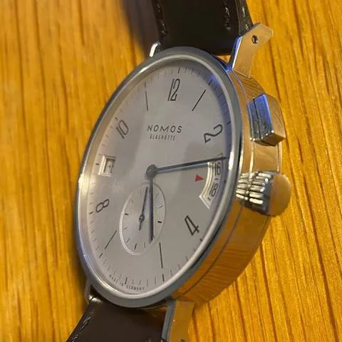 NOMOS Tangomat 637 40mm Stainless steel White 5