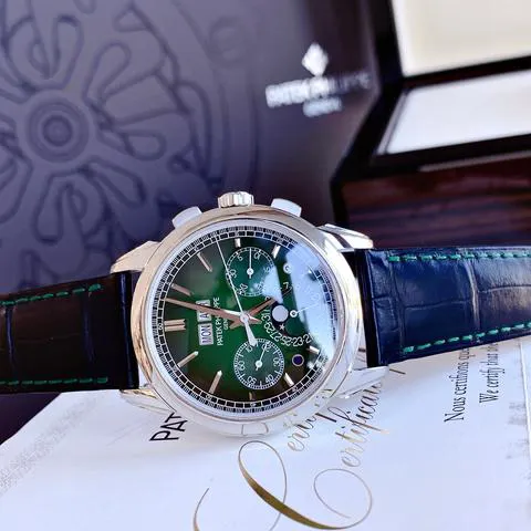 Patek Philippe Perpetual Calendar Chronograph 5270P-014 41mm Platinum Green 3