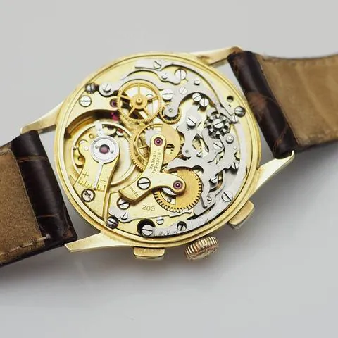 Universal Genève Uni-Compax 12439 34.5mm Yellow gold Champagne 2