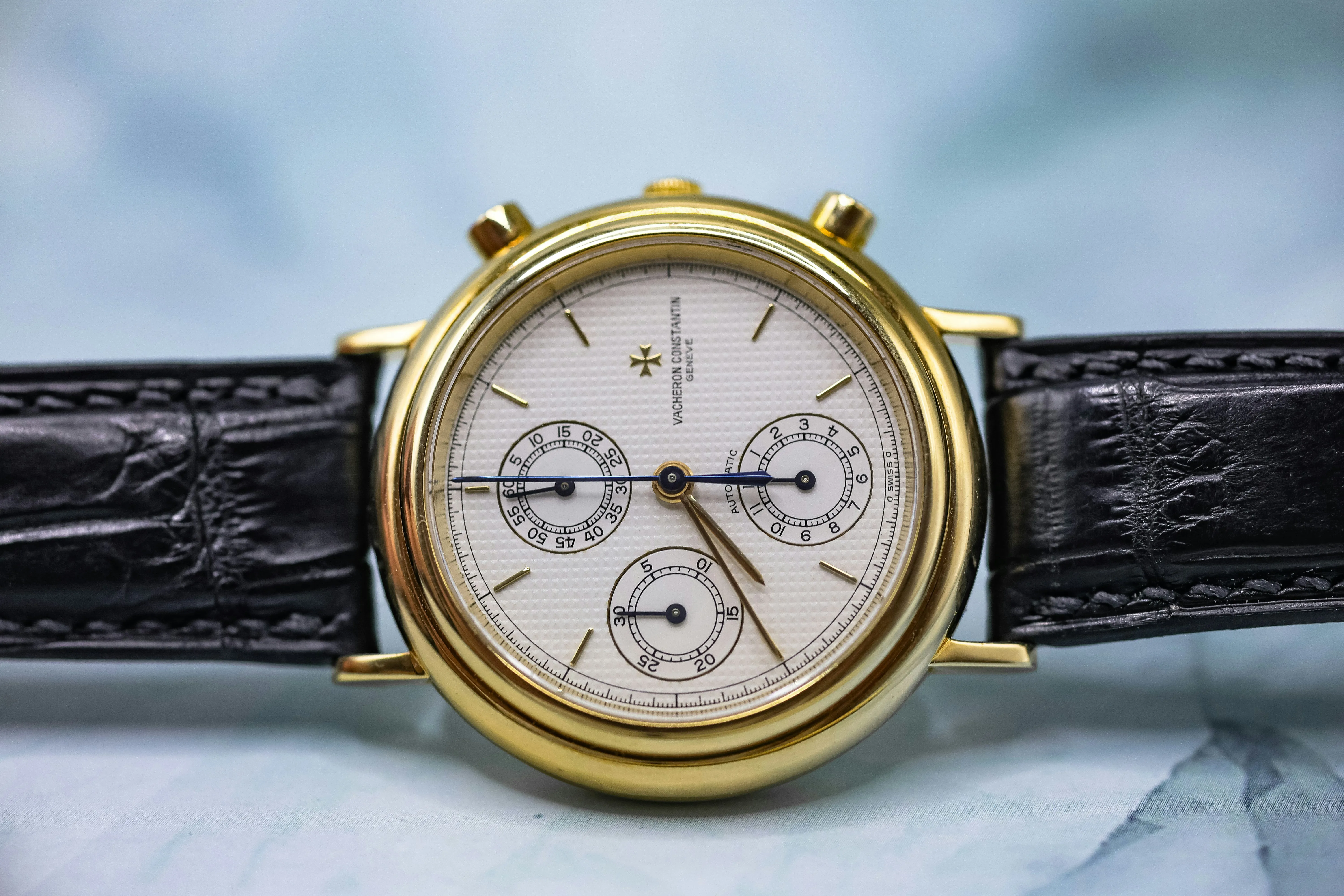 Vacheron Constantin Historiques Chronograph 47001/000J-0871 38mm Yellow gold White 3