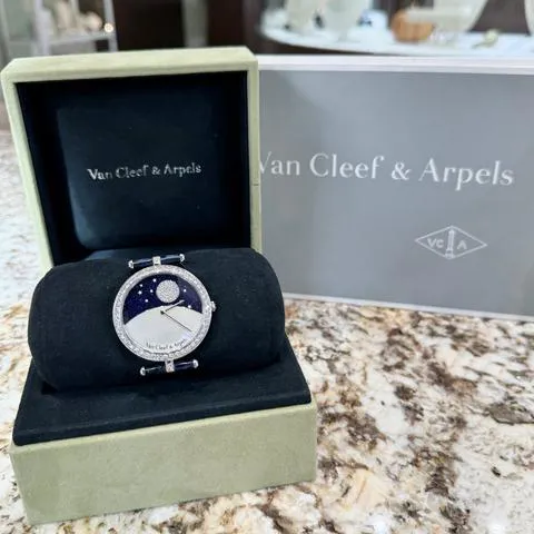 Van Cleef & Arpels Alhambra VCARN25800 38mm White gold Blue 5