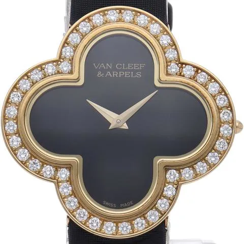 Van Cleef & Arpels Alhambra VCARN5HZ00 30mm Yellow gold Black