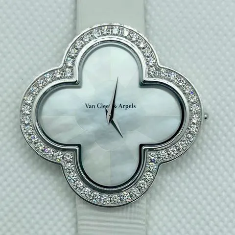 Van Cleef & Arpels Alhambra VCARO30000 40mm White gold Mother-of-pearl