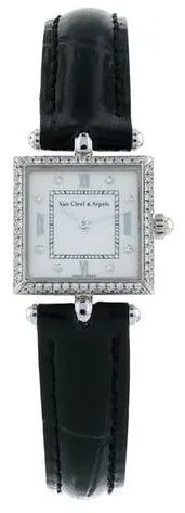 Van Cleef & Arpels HH15093 19mm White gold Mother-of-pearl