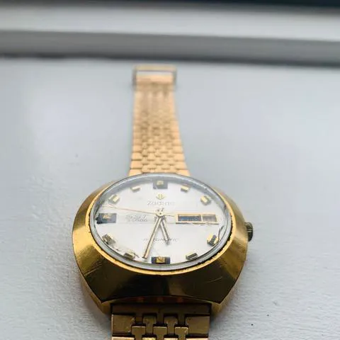 Zodiac Yellow gold