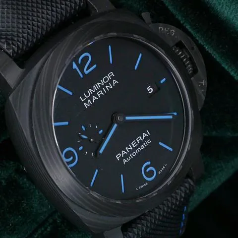 Panerai Luminor GMT Automatic PAM 01661 44mm Carbon fiber Black 5