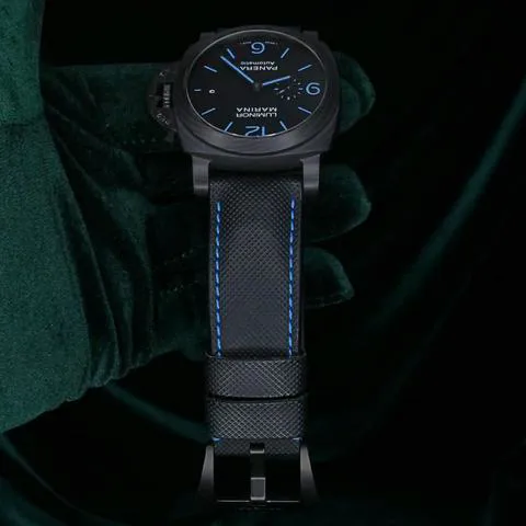 Panerai Luminor GMT Automatic PAM 01661 44mm Carbon fiber Black 13