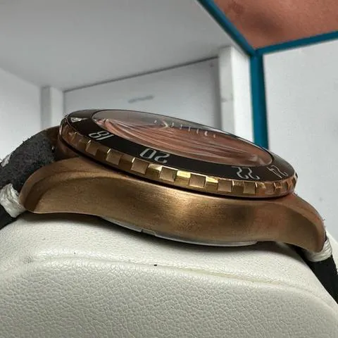 Eterna Kontiki 1291.78.49.1422 44mm Bronze 3