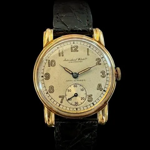 IWC 32mm Yellow gold