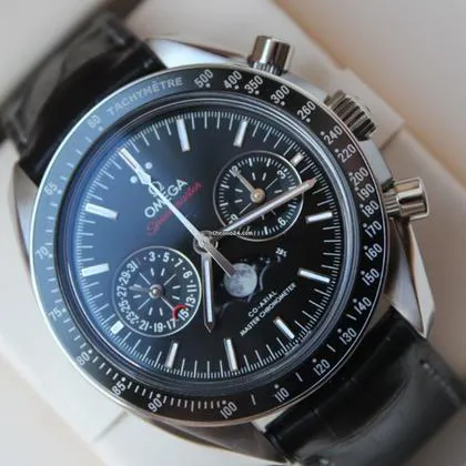 Omega Speedmaster Professional Moonwatch Moonphase 304.33.44.52.01.001 44.25mm Stainless steel Black