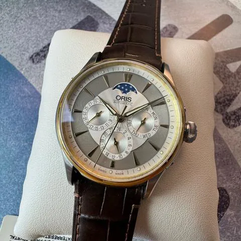 Oris Artelier Complication 01 582 7689 6351-07 5 21 70FC 40.5mm Yellow gold and Stainless steel Silver