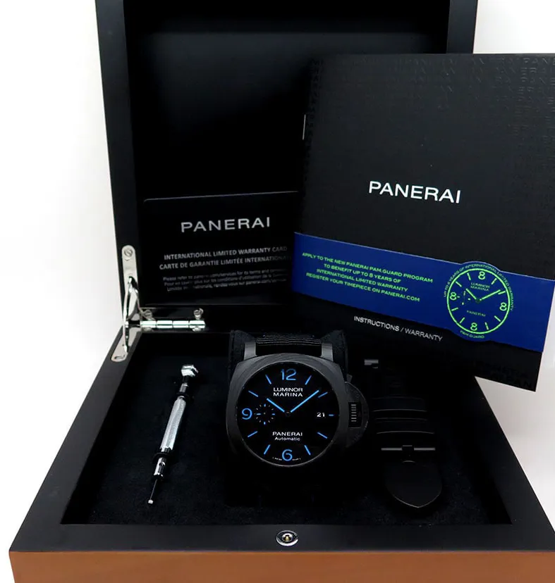 Panerai Luminor GMT Automatic PAM 01661 44mm Titanium Black 6