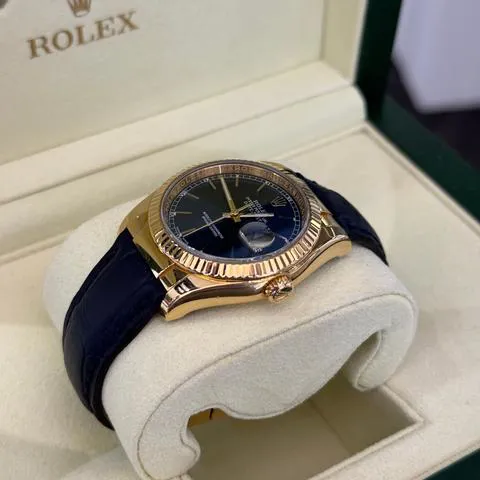 Rolex Datejust 116138 36mm Yellow gold Blue 2