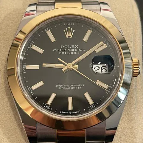 Rolex Datejust 41 126303 41mm Yellow gold and Stainless steel Black