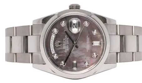 Rolex Day-Date 36 118209 36mm White gold Mother-of-pearl