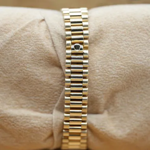 Rolex Lady-Datejust 69138 26mm Yellow gold Champagne 3