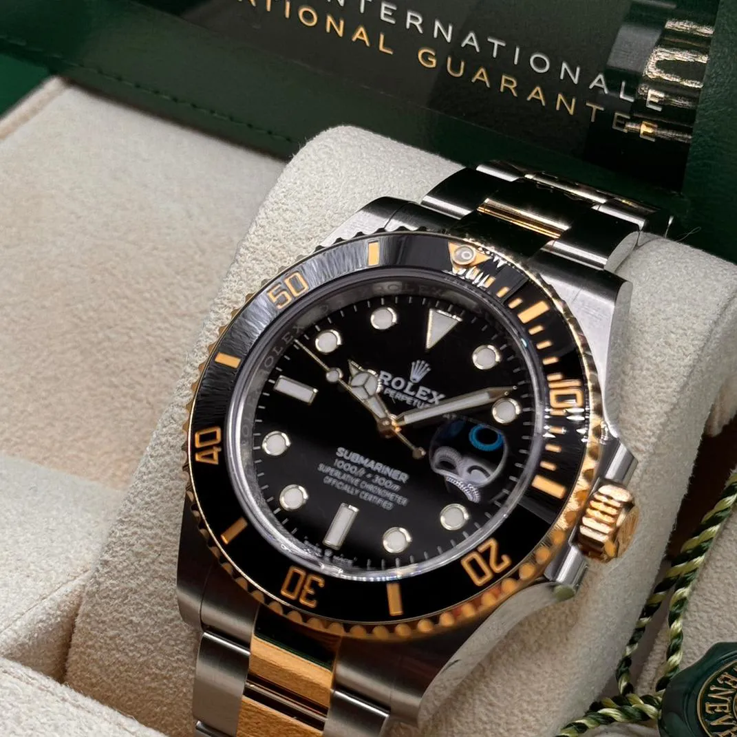 Rolex Submariner 126613LN-0002 41mm Yellow gold and Oystersteel Black 5