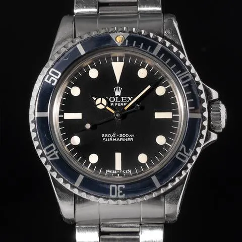 Rolex Submariner 5513 40mm Silver Black