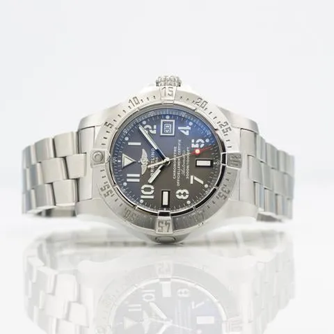 Breitling Avenger A1733010.B906 45mm Stainless steel Black